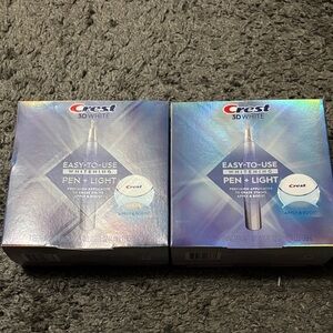 Crest 3D White Whitening Pen and Light Set - Blue and White